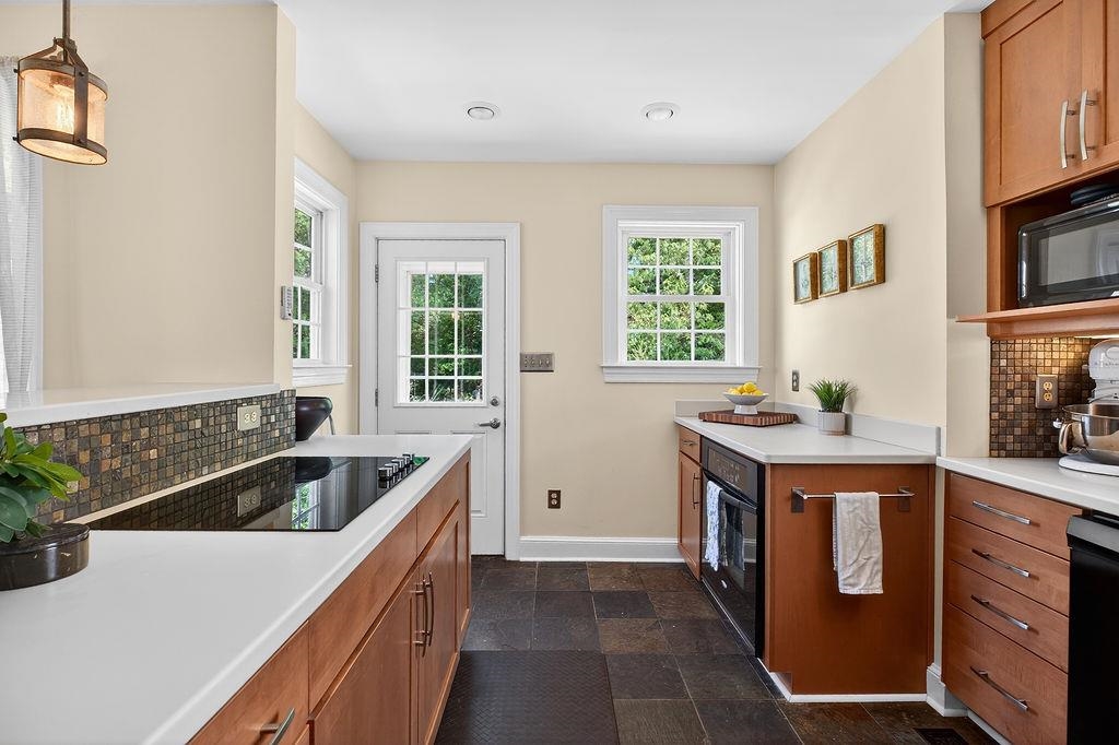 1003 SKYMONT RD, STAUNTON, Virginia 24401, 3 Bedrooms Bedrooms, ,1 BathroomBathrooms,Residential,1003 SKYMONT RD,677440 MLS # 677440