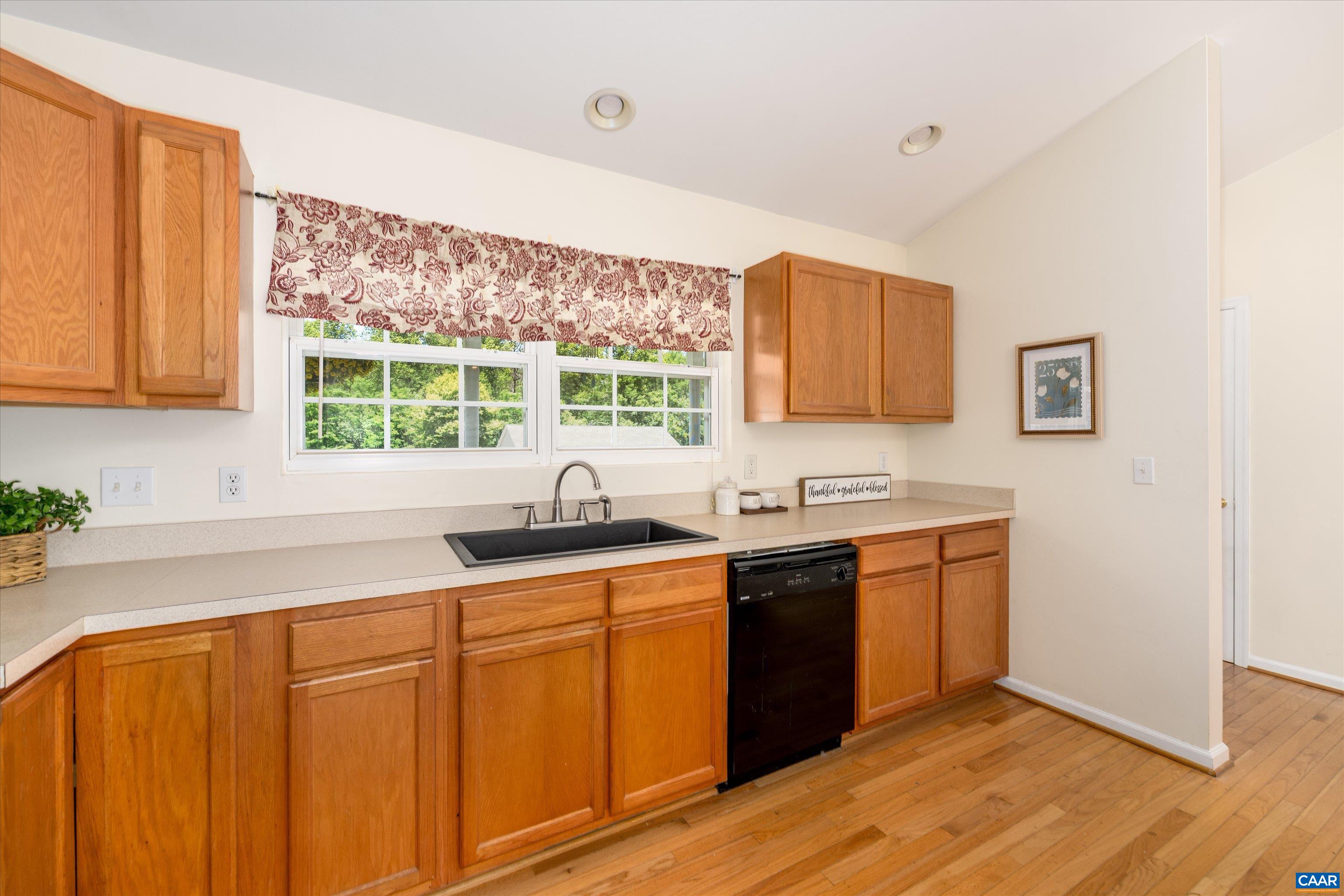 95 MILLSTONE LN, STANARDSVILLE, Virginia 22973, 3 Bedrooms Bedrooms, ,2 BathroomsBathrooms,Residential,95 MILLSTONE LN,677441 MLS # 677441