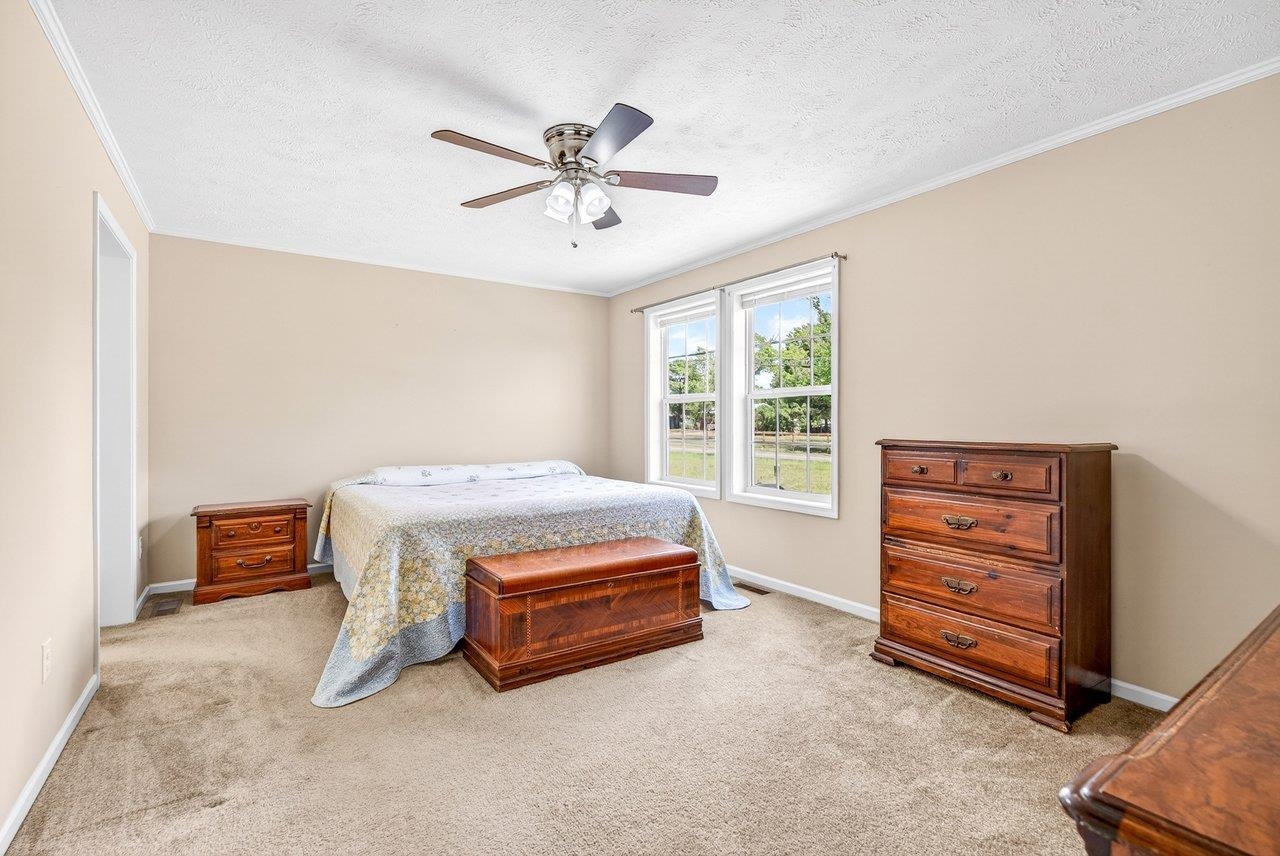 2242 W DRY RIVER RD, DAYTON, Virginia 22821, 4 Bedrooms Bedrooms, ,2 BathroomsBathrooms,Residential,2242 W DRY RIVER RD,677443 MLS # 677443 2242 W DRY RIVER RD, DAYTON, Virginia 22821, 4 Bedrooms Bedrooms, ,2 BathroomsBathrooms,Residential,2242 W DRY RIVER RD,677443 MLS # 677443
