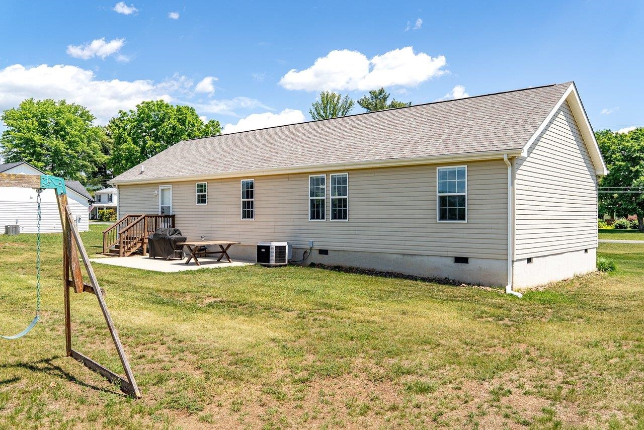2242 W DRY RIVER RD, DAYTON, Virginia 22821, 4 Bedrooms Bedrooms, ,2 BathroomsBathrooms,Residential,2242 W DRY RIVER RD,677443 MLS # 677443 2242 W DRY RIVER RD, DAYTON, Virginia 22821, 4 Bedrooms Bedrooms, ,2 BathroomsBathrooms,Residential,2242 W DRY RIVER RD,677443 MLS # 677443