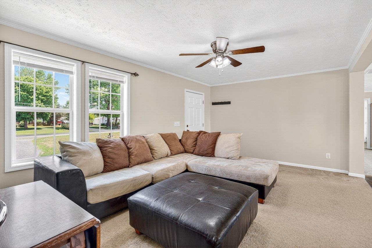 2242 W DRY RIVER RD, DAYTON, Virginia 22821, 4 Bedrooms Bedrooms, ,2 BathroomsBathrooms,Residential,2242 W DRY RIVER RD,677443 MLS # 677443 2242 W DRY RIVER RD, DAYTON, Virginia 22821, 4 Bedrooms Bedrooms, ,2 BathroomsBathrooms,Residential,2242 W DRY RIVER RD,677443 MLS # 677443