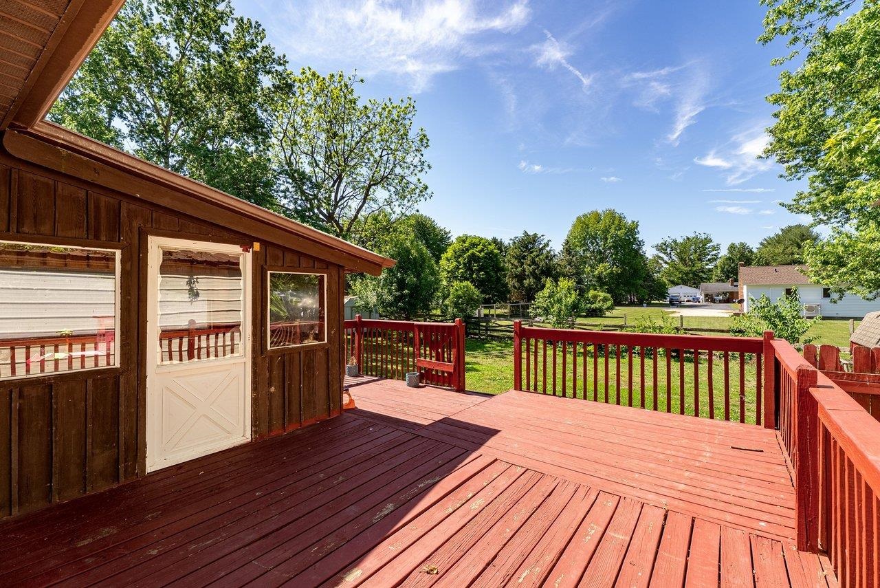 605 13TH ST, GROTTOES, Virginia 24441, 3 Bedrooms Bedrooms, ,1 BathroomBathrooms,Residential,605 13TH ST,677444 MLS # 677444