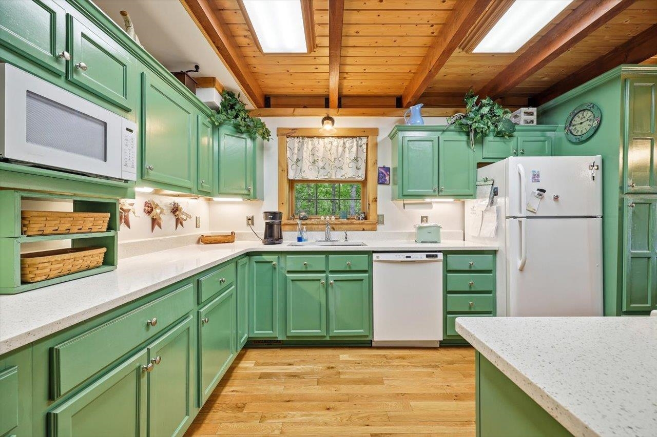 237 HODGES DRAFT LN, WEST AUGUSTA, Virginia 24485, 3 Bedrooms Bedrooms, ,2 BathroomsBathrooms,Residential,237 HODGES DRAFT LN,677446 MLS # 677446 237 HODGES DRAFT LN, WEST AUGUSTA, Virginia 24485, 3 Bedrooms Bedrooms, ,2 BathroomsBathrooms,Residential,237 HODGES DRAFT LN,677446 MLS # 677446