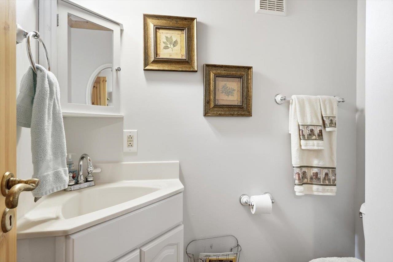 237 HODGES DRAFT LN, WEST AUGUSTA, Virginia 24485, 3 Bedrooms Bedrooms, ,2 BathroomsBathrooms,Residential,237 HODGES DRAFT LN,677446 MLS # 677446 237 HODGES DRAFT LN, WEST AUGUSTA, Virginia 24485, 3 Bedrooms Bedrooms, ,2 BathroomsBathrooms,Residential,237 HODGES DRAFT LN,677446 MLS # 677446