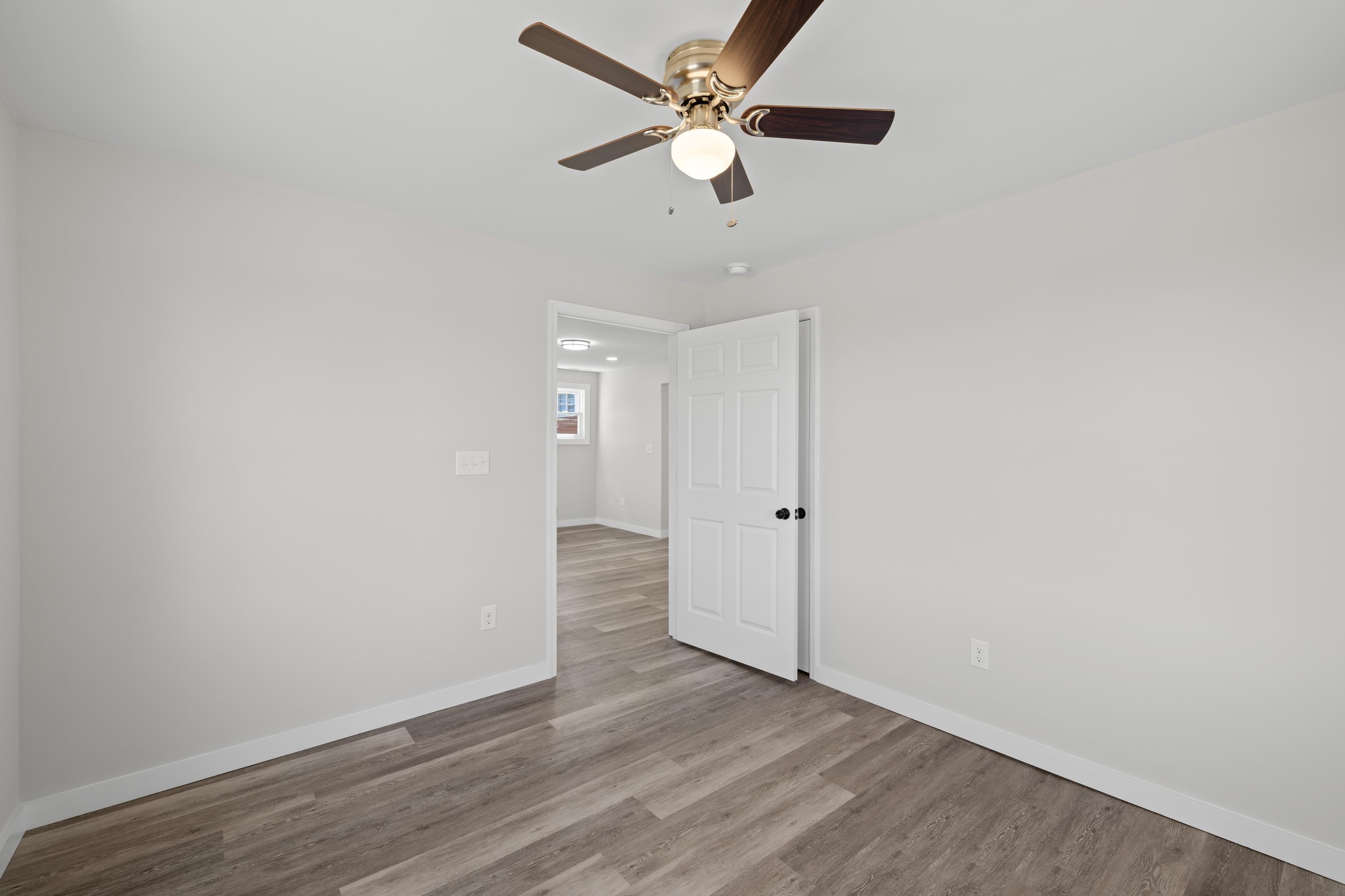 1932 LYNDHURST RD, WAYNESBORO, Virginia 22980, 2 Bedrooms Bedrooms, ,1 BathroomBathrooms,Residential,1932 LYNDHURST RD,677447 MLS # 677447