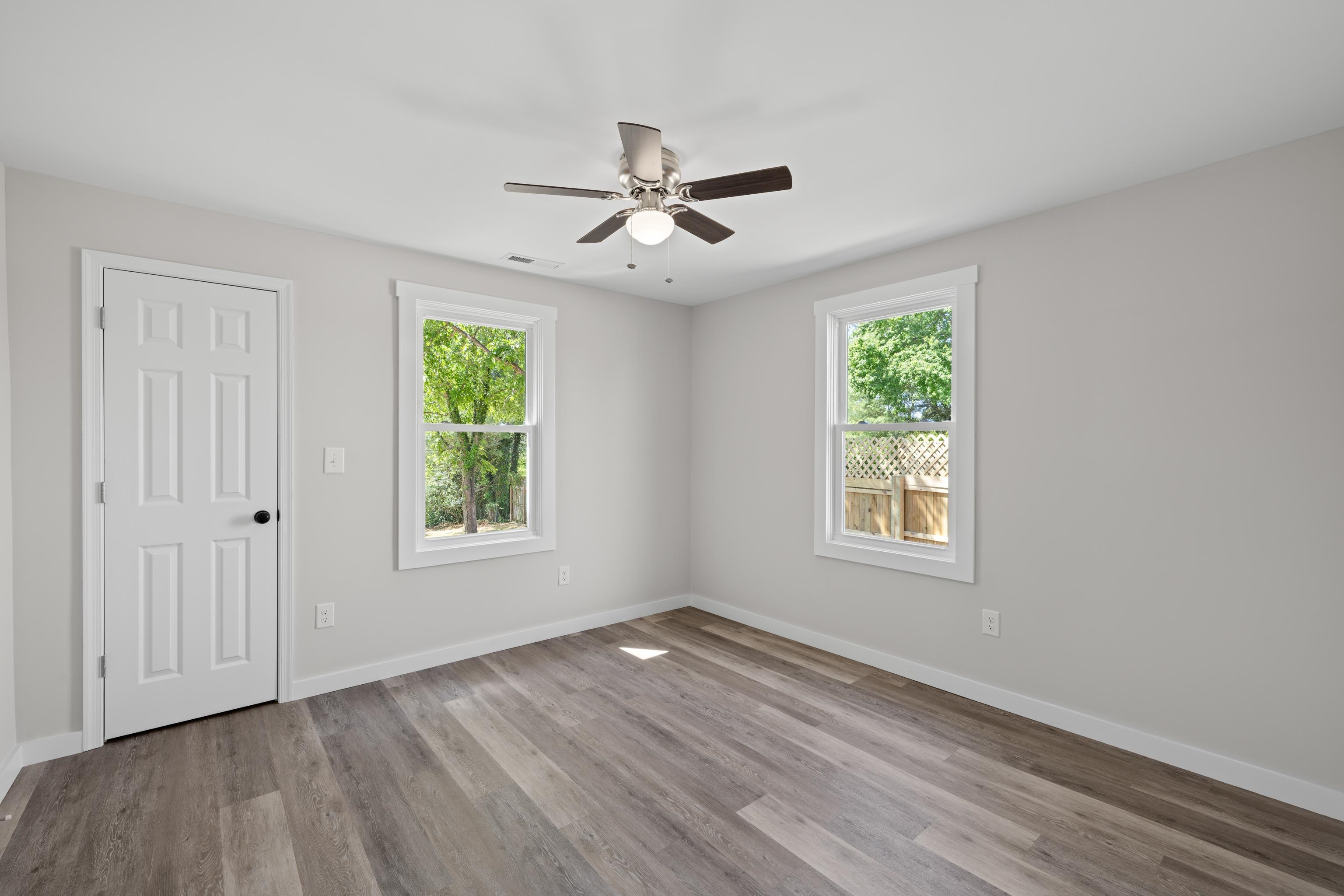 1932 LYNDHURST RD, WAYNESBORO, Virginia 22980, 2 Bedrooms Bedrooms, ,1 BathroomBathrooms,Residential,1932 LYNDHURST RD,677447 MLS # 677447