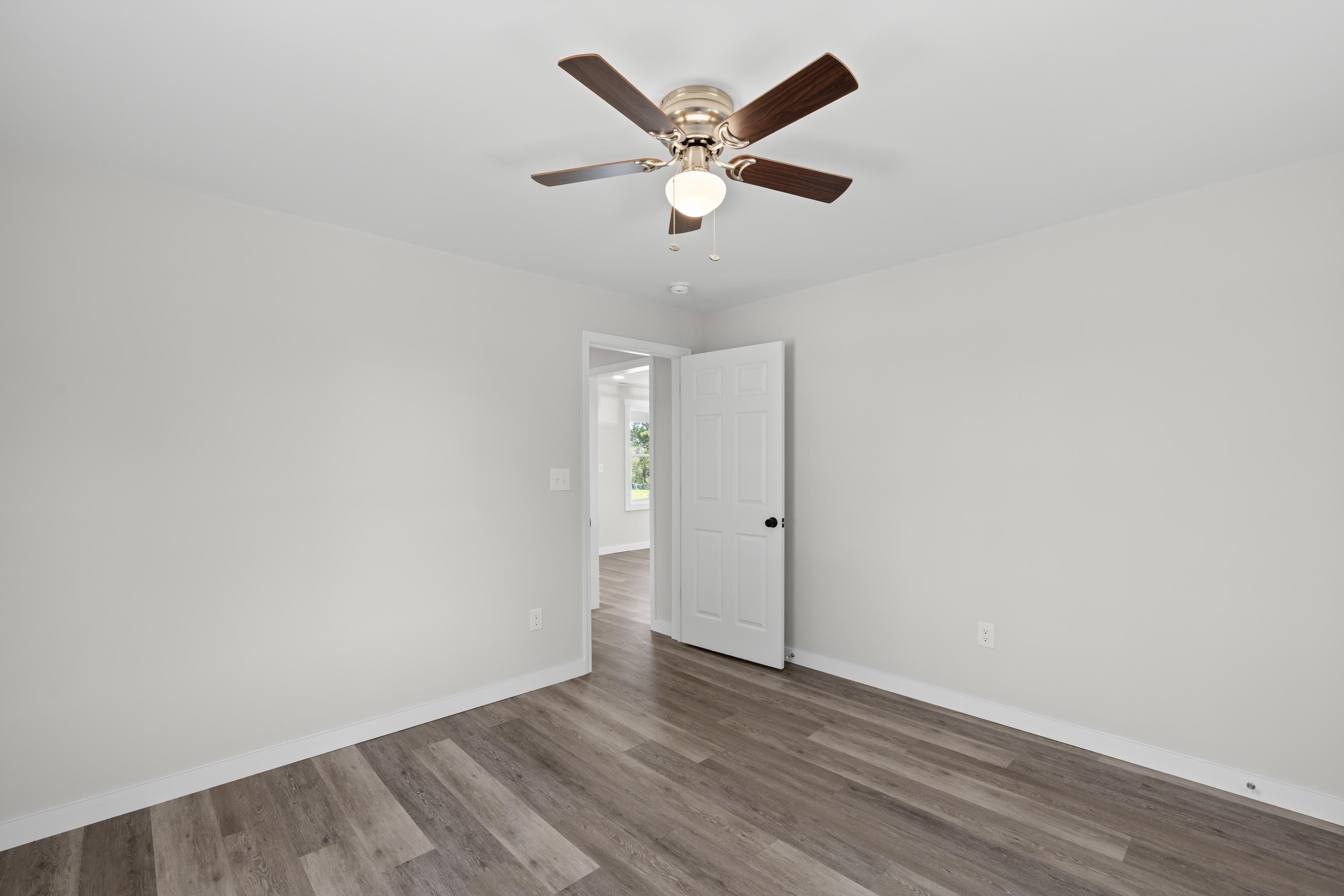 1932 LYNDHURST RD, WAYNESBORO, Virginia 22980, 2 Bedrooms Bedrooms, ,1 BathroomBathrooms,Residential,1932 LYNDHURST RD,677447 MLS # 677447