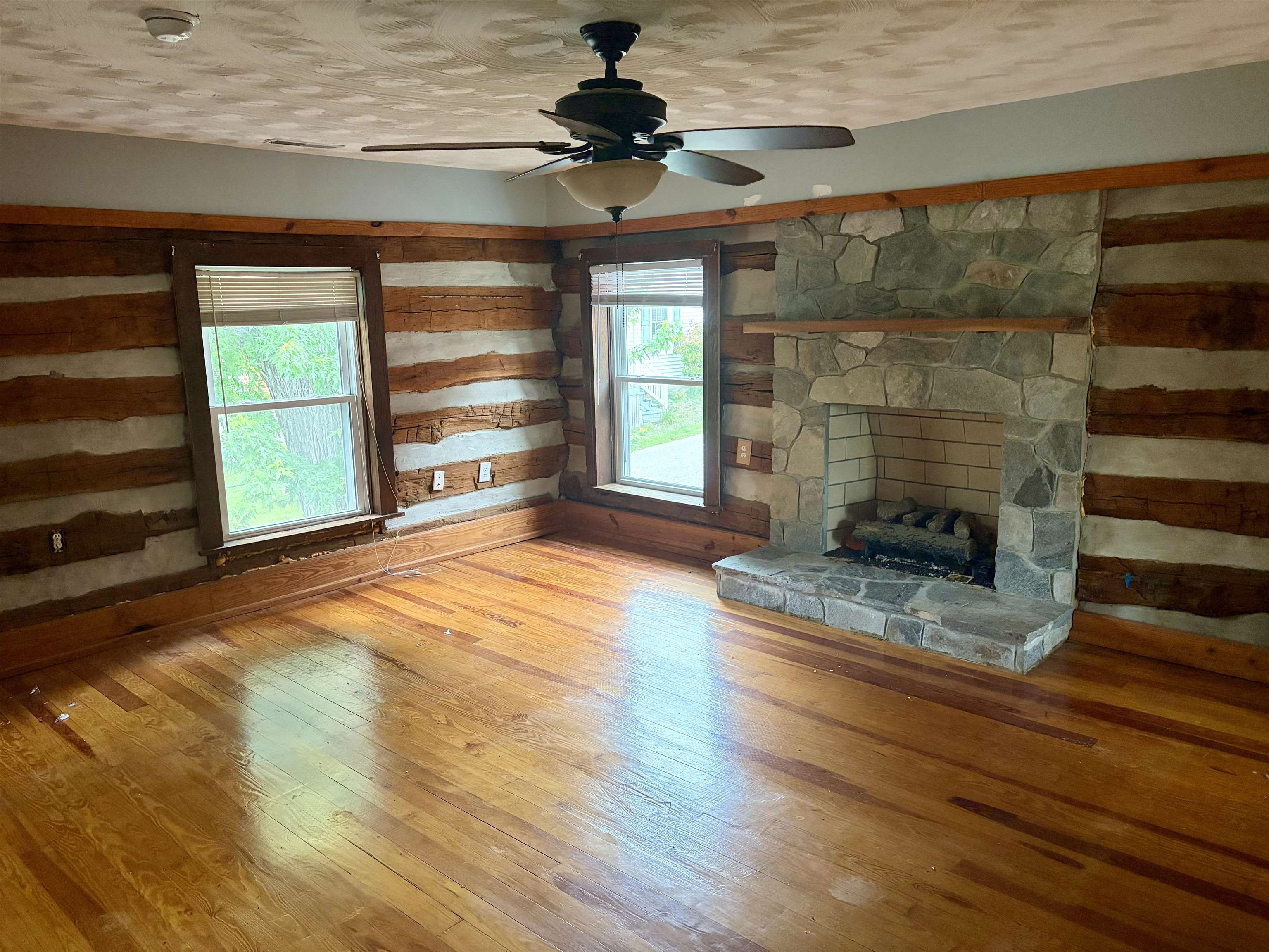 3648 MIDDLEBROOK VILLAGE RD, MIDDLEBROOK, Virginia 24459, 3 Bedrooms Bedrooms, ,1 BathroomBathrooms,Residential,3648 MIDDLEBROOK VILLAGE RD,677452 MLS # 677452 3648 MIDDLEBROOK VILLAGE RD, MIDDLEBROOK, Virginia 24459, 3 Bedrooms Bedrooms, ,1 BathroomBathrooms,Residential,3648 MIDDLEBROOK VILLAGE RD,677452 MLS # 677452