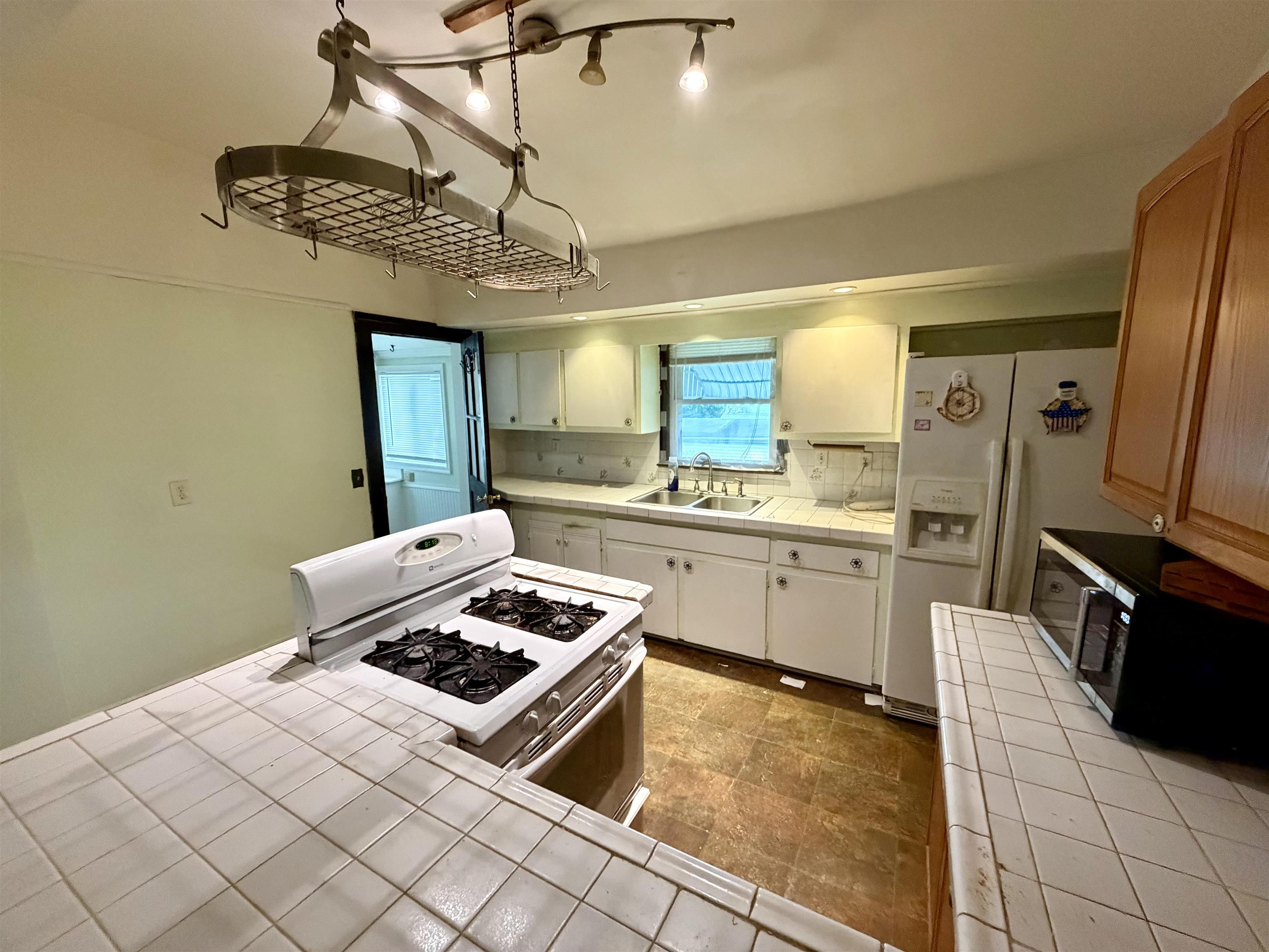 3648 MIDDLEBROOK VILLAGE RD, MIDDLEBROOK, Virginia 24459, 3 Bedrooms Bedrooms, ,1 BathroomBathrooms,Residential,3648 MIDDLEBROOK VILLAGE RD,677452 MLS # 677452 3648 MIDDLEBROOK VILLAGE RD, MIDDLEBROOK, Virginia 24459, 3 Bedrooms Bedrooms, ,1 BathroomBathrooms,Residential,3648 MIDDLEBROOK VILLAGE RD,677452 MLS # 677452
