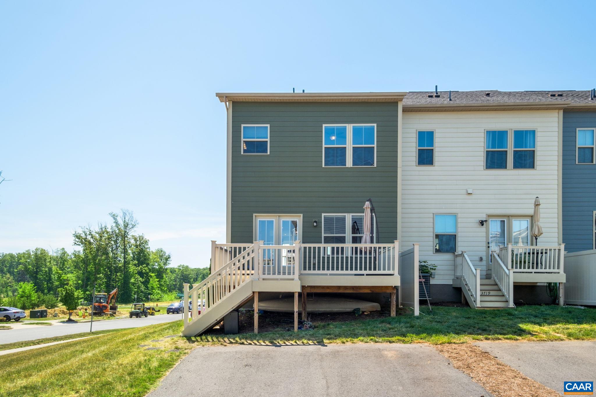 3721 SEDGEWICK LN, KESWICK, Virginia 22947, 4 Bedrooms Bedrooms, ,3 BathroomsBathrooms,Residential,3721 SEDGEWICK LN,677456 MLS # 677456 3721 SEDGEWICK LN, KESWICK, Virginia 22947, 4 Bedrooms Bedrooms, ,3 BathroomsBathrooms,Residential,3721 SEDGEWICK LN,677456 MLS # 677456