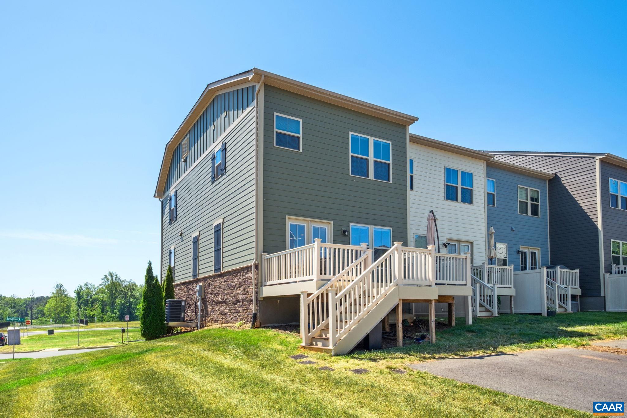 3721 SEDGEWICK LN, KESWICK, Virginia 22947, 4 Bedrooms Bedrooms, ,3 BathroomsBathrooms,Residential,3721 SEDGEWICK LN,677456 MLS # 677456 3721 SEDGEWICK LN, KESWICK, Virginia 22947, 4 Bedrooms Bedrooms, ,3 BathroomsBathrooms,Residential,3721 SEDGEWICK LN,677456 MLS # 677456
