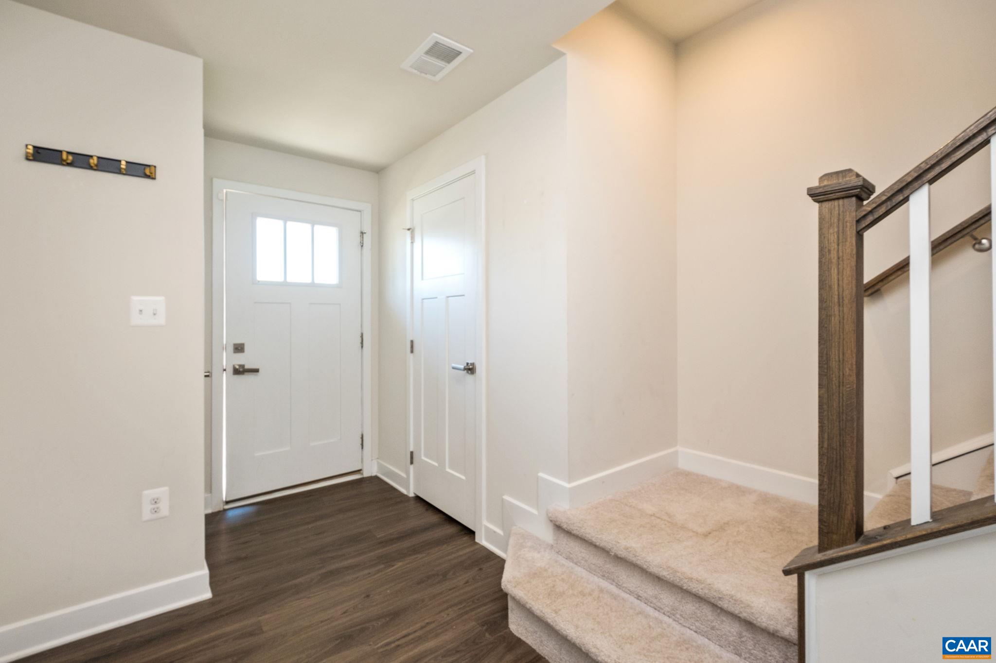 3721 SEDGEWICK LN, KESWICK, Virginia 22947, 4 Bedrooms Bedrooms, ,3 BathroomsBathrooms,Residential,3721 SEDGEWICK LN,677456 MLS # 677456 3721 SEDGEWICK LN, KESWICK, Virginia 22947, 4 Bedrooms Bedrooms, ,3 BathroomsBathrooms,Residential,3721 SEDGEWICK LN,677456 MLS # 677456