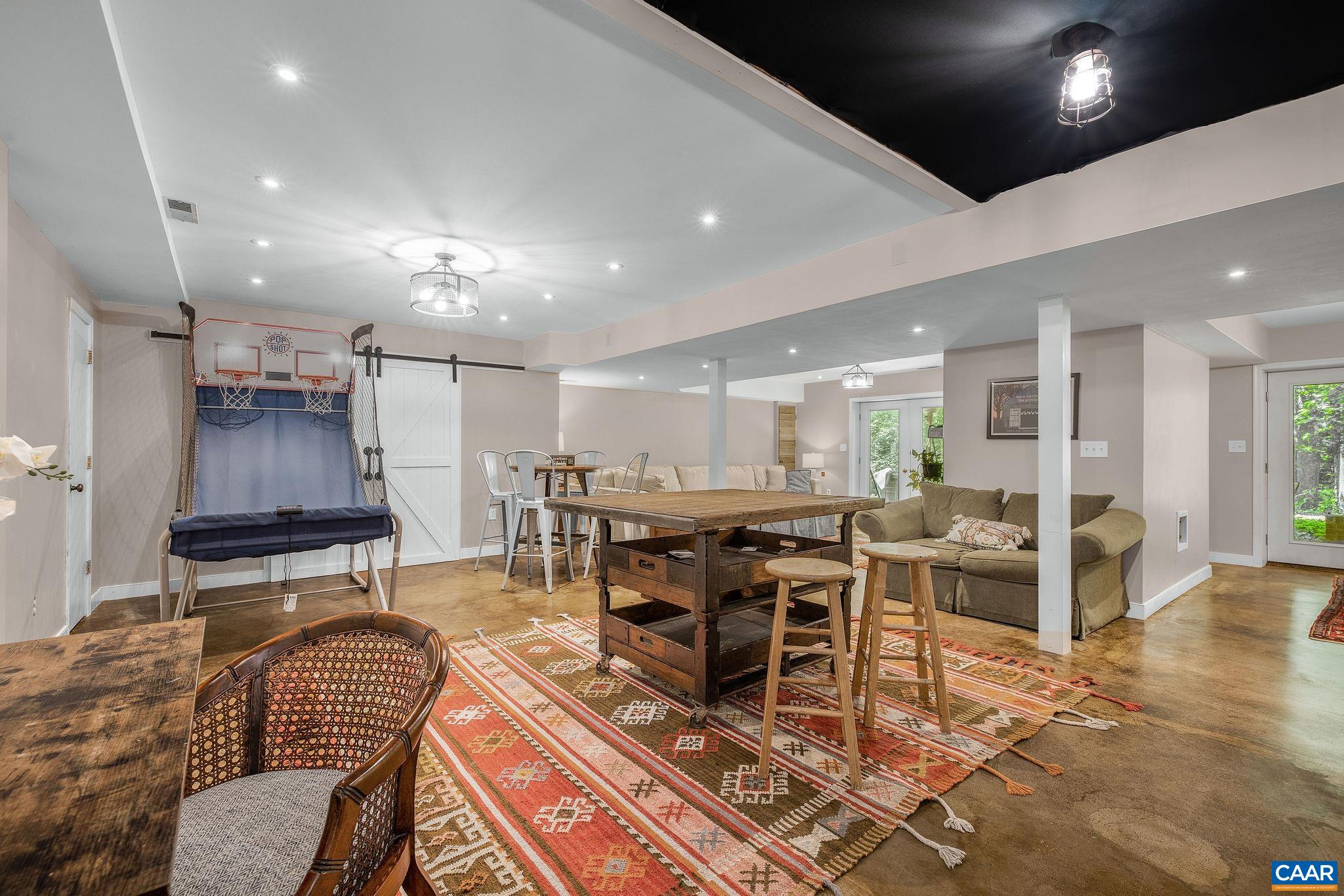 900 FLORDON DR, CHARLOTTESVILLE, Virginia 22901, 4 Bedrooms Bedrooms, ,4 BathroomsBathrooms,Residential,900 FLORDON DR,677457 MLS # 677457 900 FLORDON DR, CHARLOTTESVILLE, Virginia 22901, 4 Bedrooms Bedrooms, ,4 BathroomsBathrooms,Residential,900 FLORDON DR,677457 MLS # 677457