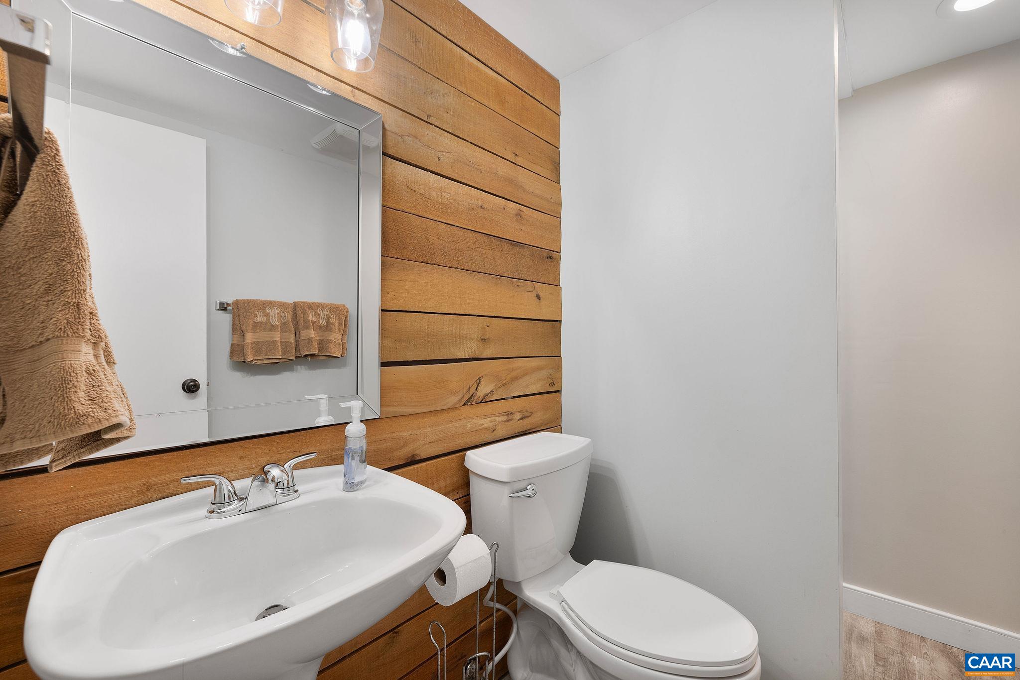 900 FLORDON DR, CHARLOTTESVILLE, Virginia 22901, 4 Bedrooms Bedrooms, ,4 BathroomsBathrooms,Residential,900 FLORDON DR,677457 MLS # 677457 900 FLORDON DR, CHARLOTTESVILLE, Virginia 22901, 4 Bedrooms Bedrooms, ,4 BathroomsBathrooms,Residential,900 FLORDON DR,677457 MLS # 677457