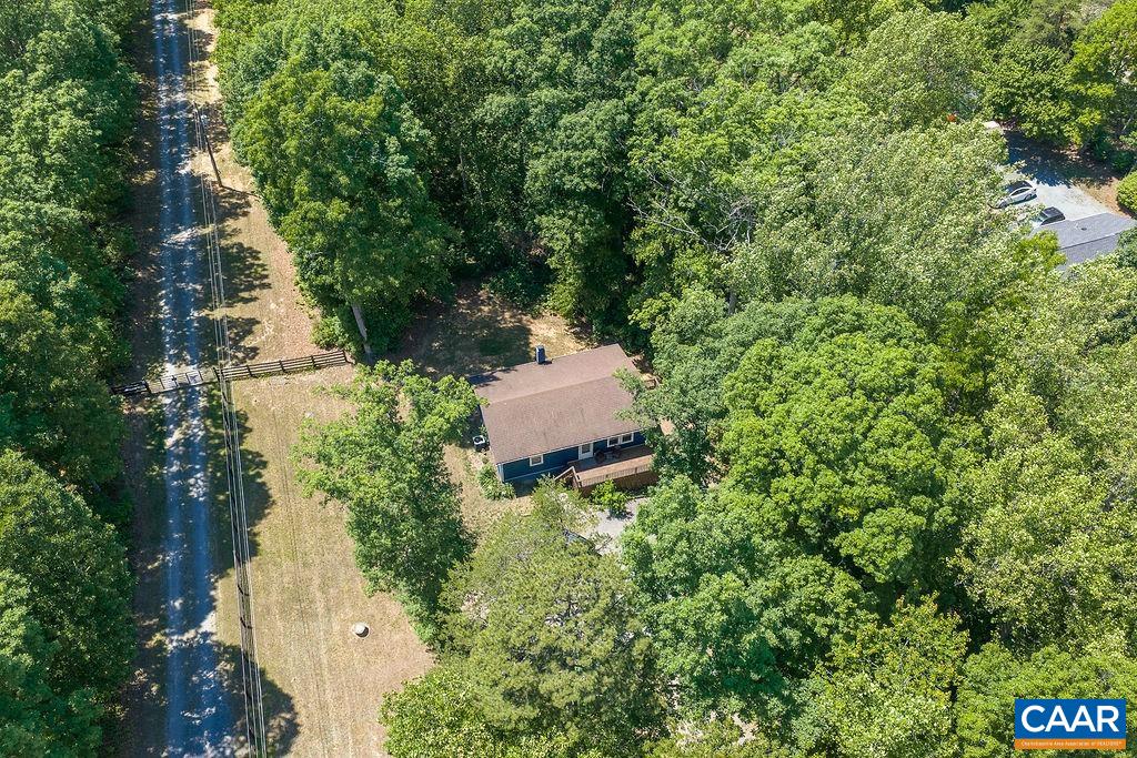 6920 ALBEVANNA SPRING RD, SCOTTSVILLE, Virginia 24590, 3 Bedrooms Bedrooms, ,2 BathroomsBathrooms,Residential,6920 ALBEVANNA SPRING RD,677459 MLS # 677459