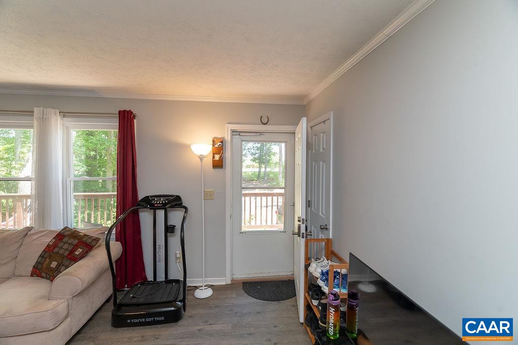 6920 ALBEVANNA SPRING RD, SCOTTSVILLE, Virginia 24590, 3 Bedrooms Bedrooms, ,2 BathroomsBathrooms,Residential,6920 ALBEVANNA SPRING RD,677459 MLS # 677459