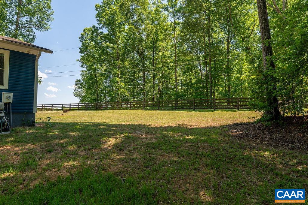 6920 ALBEVANNA SPRING RD, SCOTTSVILLE, Virginia 24590, 3 Bedrooms Bedrooms, ,2 BathroomsBathrooms,Residential,6920 ALBEVANNA SPRING RD,677459 MLS # 677459