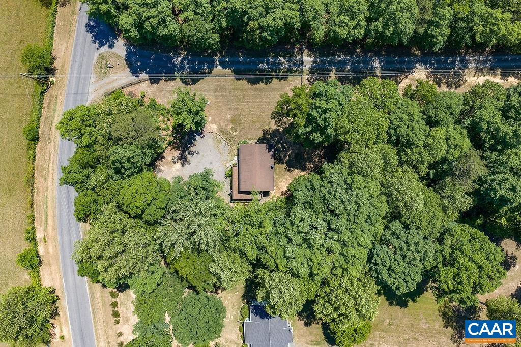 6920 ALBEVANNA SPRING RD, SCOTTSVILLE, Virginia 24590, 3 Bedrooms Bedrooms, ,2 BathroomsBathrooms,Residential,6920 ALBEVANNA SPRING RD,677459 MLS # 677459