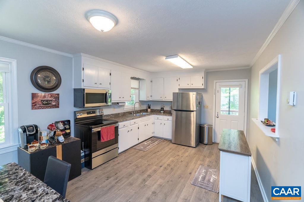 6920 ALBEVANNA SPRING RD, SCOTTSVILLE, Virginia 24590, 3 Bedrooms Bedrooms, ,2 BathroomsBathrooms,Residential,6920 ALBEVANNA SPRING RD,677459 MLS # 677459