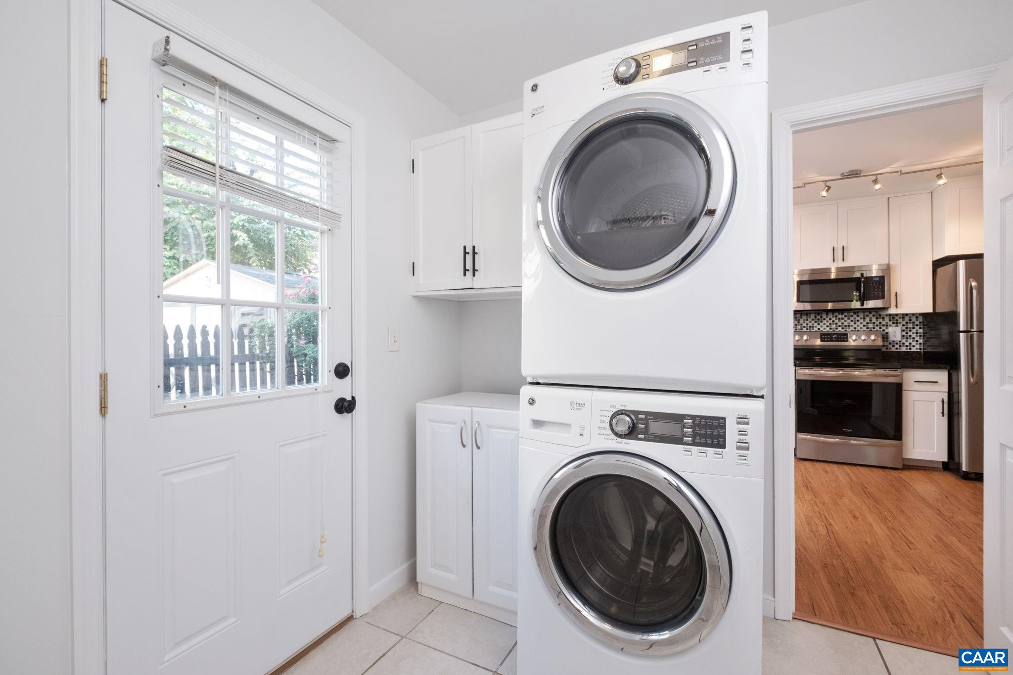 2415 WHITNEY CT, CHARLOTTESVILLE, Virginia 22911, 3 Bedrooms Bedrooms, ,1 BathroomBathrooms,Residential,2415 WHITNEY CT,677461 MLS # 677461 2415 WHITNEY CT, CHARLOTTESVILLE, Virginia 22911, 3 Bedrooms Bedrooms, ,1 BathroomBathrooms,Residential,2415 WHITNEY CT,677461 MLS # 677461
