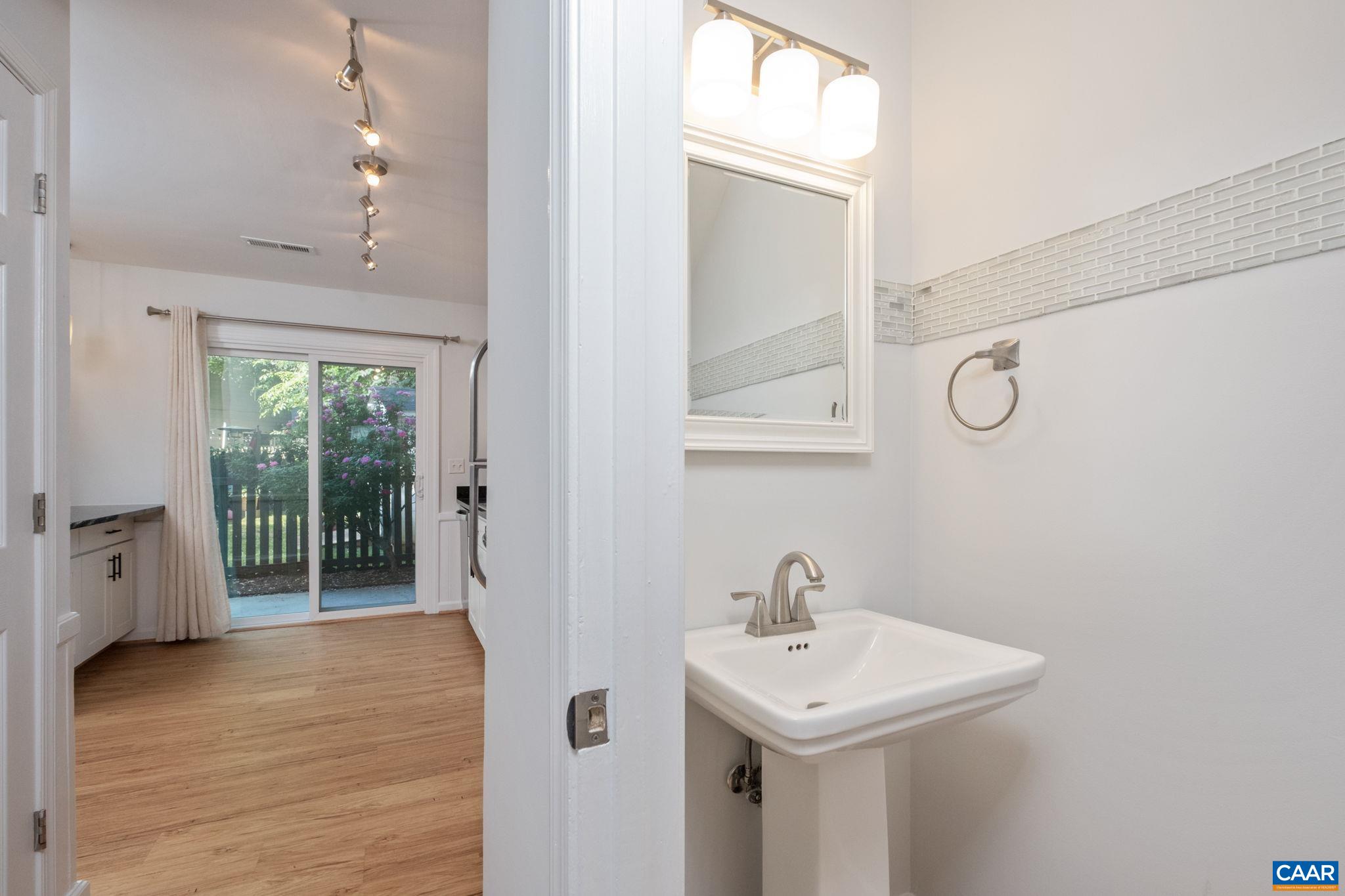 2415 WHITNEY CT, CHARLOTTESVILLE, Virginia 22911, 3 Bedrooms Bedrooms, ,1 BathroomBathrooms,Residential,2415 WHITNEY CT,677461 MLS # 677461 2415 WHITNEY CT, CHARLOTTESVILLE, Virginia 22911, 3 Bedrooms Bedrooms, ,1 BathroomBathrooms,Residential,2415 WHITNEY CT,677461 MLS # 677461