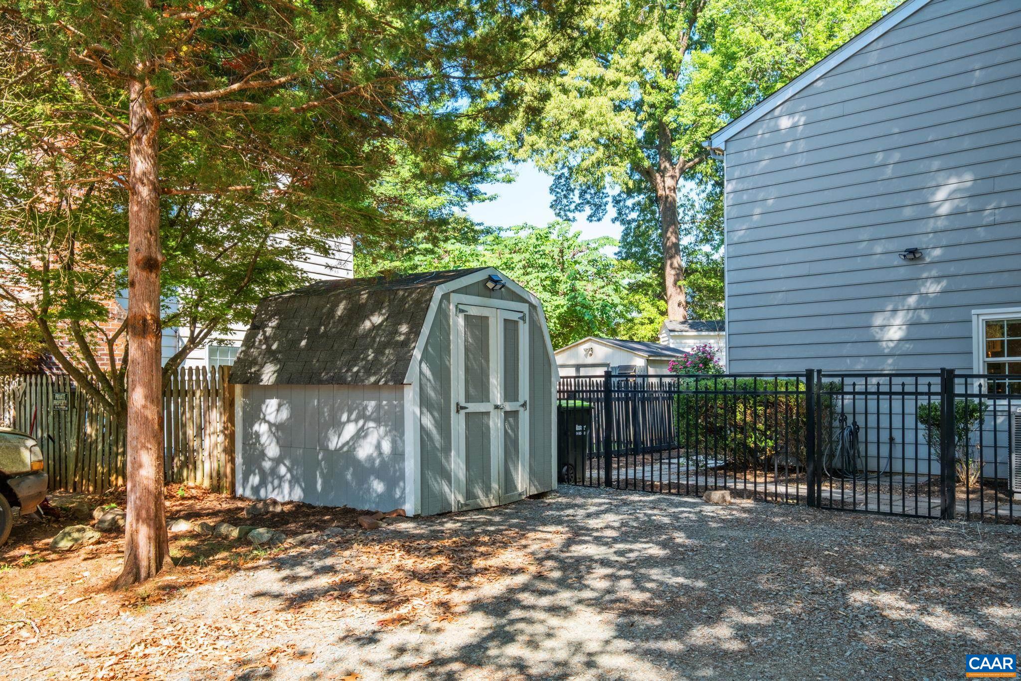 2415 WHITNEY CT, CHARLOTTESVILLE, Virginia 22911, 3 Bedrooms Bedrooms, ,1 BathroomBathrooms,Residential,2415 WHITNEY CT,677461 MLS # 677461 2415 WHITNEY CT, CHARLOTTESVILLE, Virginia 22911, 3 Bedrooms Bedrooms, ,1 BathroomBathrooms,Residential,2415 WHITNEY CT,677461 MLS # 677461