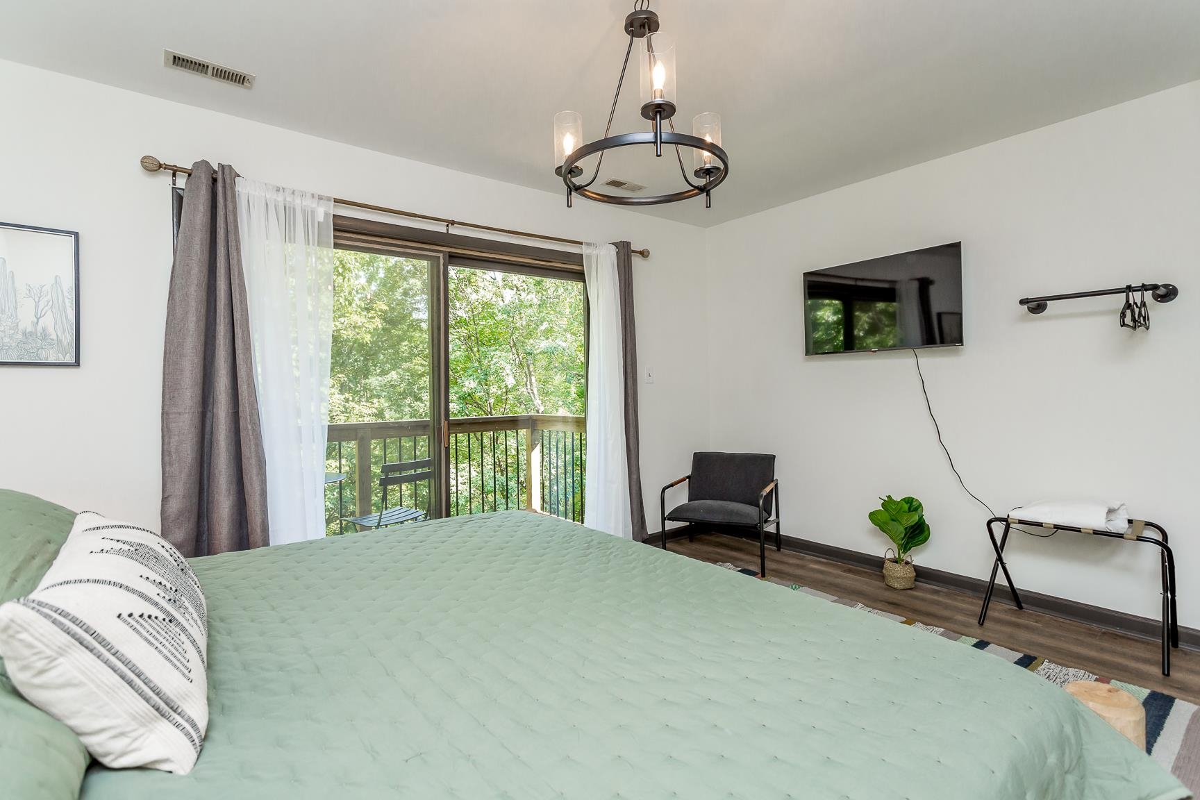 147 CHIPMUNK CT, MCGAHEYSVILLE, Virginia 22840, 7 Bedrooms Bedrooms, ,6 BathroomsBathrooms,Residential,Aspen Lodge,147 CHIPMUNK CT,677466 MLS # 677466 147 CHIPMUNK CT, MCGAHEYSVILLE, Virginia 22840, 7 Bedrooms Bedrooms, ,6 BathroomsBathrooms,Residential,Aspen Lodge,147 CHIPMUNK CT,677466 MLS # 677466