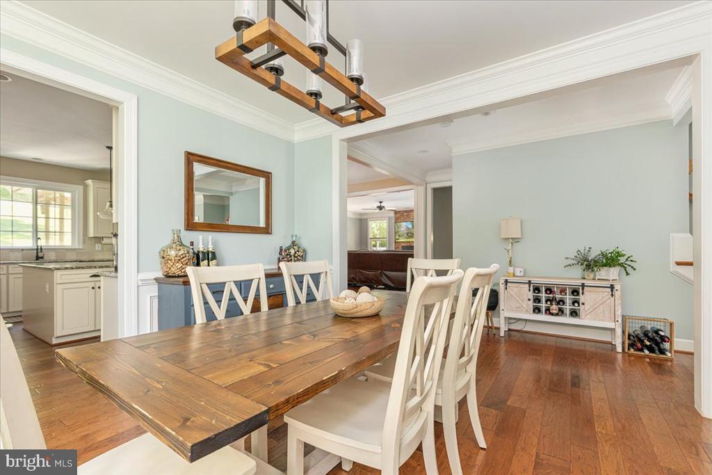 5400 FREE STATE RD, MARSHALL, Virginia 20115, 5 Bedrooms Bedrooms, ,4 BathroomsBathrooms,Residential,5400 FREE STATE RD,VAFQ2021982 MLS # VAFQ2021982 5400 FREE STATE RD, MARSHALL, Virginia 20115, 5 Bedrooms Bedrooms, ,4 BathroomsBathrooms,Residential,5400 FREE STATE RD,VAFQ2021982 MLS # VAFQ2021982