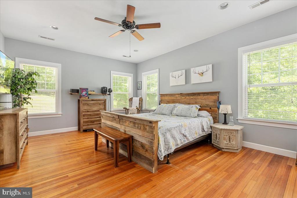 5400 FREE STATE RD, MARSHALL, Virginia 20115, 5 Bedrooms Bedrooms, ,4 BathroomsBathrooms,Residential,5400 FREE STATE RD,VAFQ2021982 MLS # VAFQ2021982 5400 FREE STATE RD, MARSHALL, Virginia 20115, 5 Bedrooms Bedrooms, ,4 BathroomsBathrooms,Residential,5400 FREE STATE RD,VAFQ2021982 MLS # VAFQ2021982