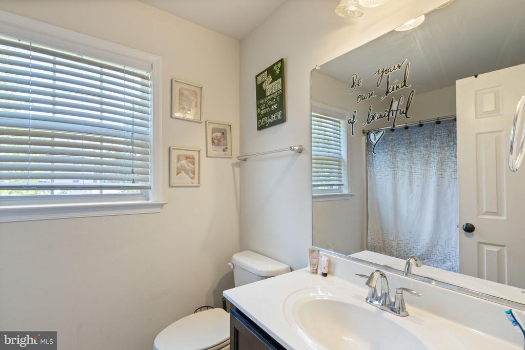 35267 PHEASANT RIDGE RD, LOCUST GROVE, Virginia 22508, 4 Bedrooms Bedrooms, ,2 BathroomsBathrooms,Residential,35267 PHEASANT RIDGE RD,VAOR2014188 MLS # VAOR2014188 35267 PHEASANT RIDGE RD, LOCUST GROVE, Virginia 22508, 4 Bedrooms Bedrooms, ,2 BathroomsBathrooms,Residential,35267 PHEASANT RIDGE RD,VAOR2014188 MLS # VAOR2014188