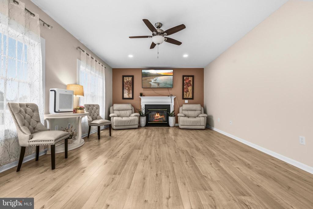 6087 BALLS MILL RD, MIDLAND, Virginia 22728, 5 Bedrooms Bedrooms, ,3 BathroomsBathrooms,Residential,6087 BALLS MILL RD,VAFQ2022094 MLS # VAFQ2022094