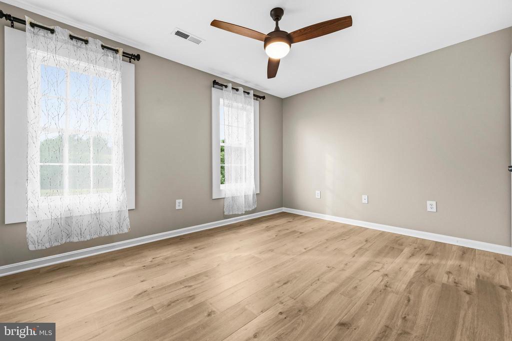 6087 BALLS MILL RD, MIDLAND, Virginia 22728, 5 Bedrooms Bedrooms, ,3 BathroomsBathrooms,Residential,6087 BALLS MILL RD,VAFQ2022094 MLS # VAFQ2022094