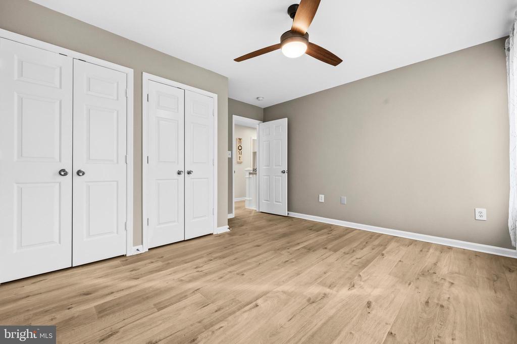 6087 BALLS MILL RD, MIDLAND, Virginia 22728, 5 Bedrooms Bedrooms, ,3 BathroomsBathrooms,Residential,6087 BALLS MILL RD,VAFQ2022094 MLS # VAFQ2022094