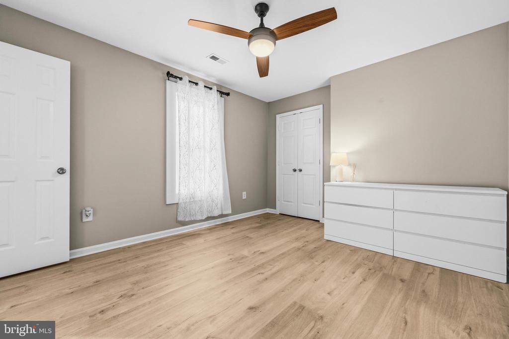 6087 BALLS MILL RD, MIDLAND, Virginia 22728, 5 Bedrooms Bedrooms, ,3 BathroomsBathrooms,Residential,6087 BALLS MILL RD,VAFQ2022094 MLS # VAFQ2022094