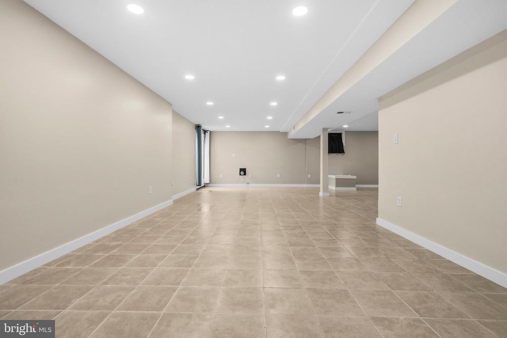 6087 BALLS MILL RD, MIDLAND, Virginia 22728, 5 Bedrooms Bedrooms, ,3 BathroomsBathrooms,Residential,6087 BALLS MILL RD,VAFQ2022094 MLS # VAFQ2022094