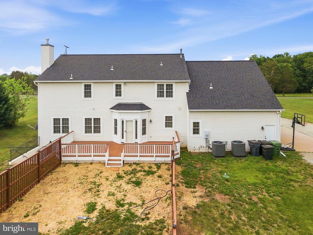 6087 BALLS MILL RD, MIDLAND, Virginia 22728, 5 Bedrooms Bedrooms, ,3 BathroomsBathrooms,Residential,6087 BALLS MILL RD,VAFQ2022094 MLS # VAFQ2022094