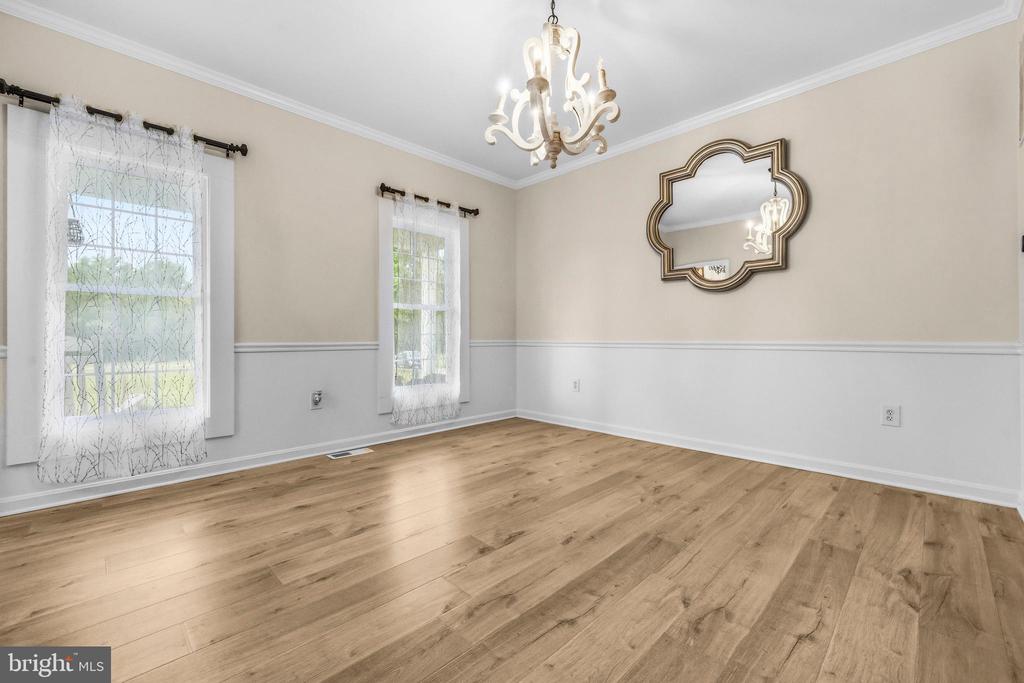 6087 BALLS MILL RD, MIDLAND, Virginia 22728, 5 Bedrooms Bedrooms, ,3 BathroomsBathrooms,Residential,6087 BALLS MILL RD,VAFQ2022094 MLS # VAFQ2022094
