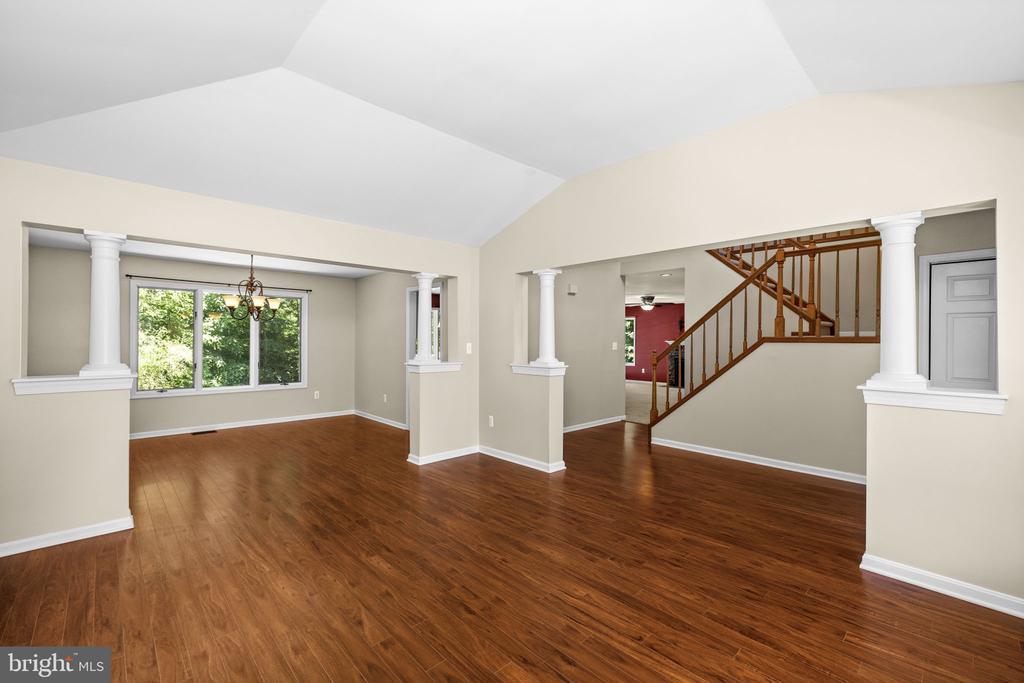 1520 CLOVER DR, FREDERICKSBURG, Virginia 22407, 3 Bedrooms Bedrooms, ,2 BathroomsBathrooms,Residential,1520 CLOVER DR,VASP2041962 MLS # VASP2041962 1520 CLOVER DR, FREDERICKSBURG, Virginia 22407, 3 Bedrooms Bedrooms, ,2 BathroomsBathrooms,Residential,1520 CLOVER DR,VASP2041962 MLS # VASP2041962