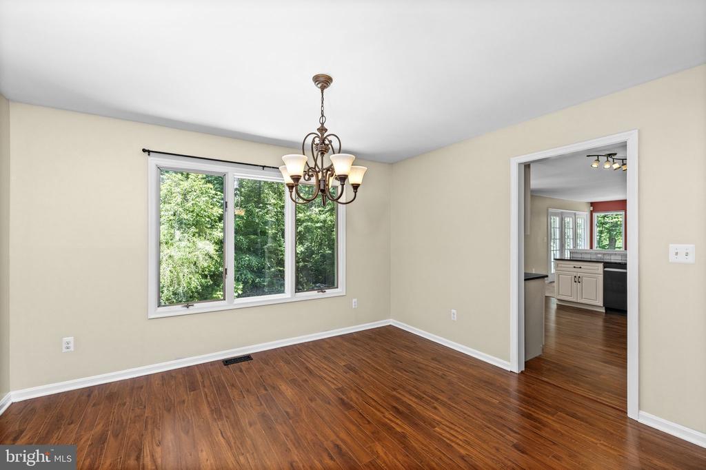1520 CLOVER DR, FREDERICKSBURG, Virginia 22407, 3 Bedrooms Bedrooms, ,2 BathroomsBathrooms,Residential,1520 CLOVER DR,VASP2041962 MLS # VASP2041962 1520 CLOVER DR, FREDERICKSBURG, Virginia 22407, 3 Bedrooms Bedrooms, ,2 BathroomsBathrooms,Residential,1520 CLOVER DR,VASP2041962 MLS # VASP2041962