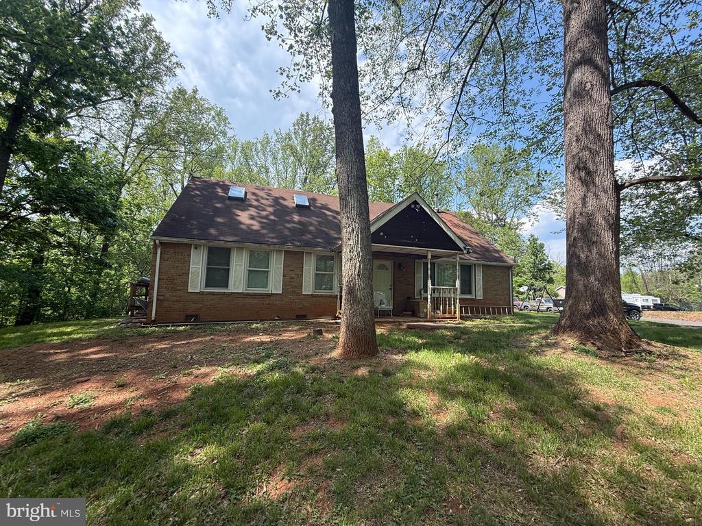10392 MOUNT ZION CHURCH RD, BRANDY STATION, Virginia 22714, 3 Bedrooms Bedrooms, ,2 BathroomsBathrooms,Residential,10392 MOUNT ZION CHURCH RD,VACU2013658 MLS # VACU2013658 10392 MOUNT ZION CHURCH RD, BRANDY STATION, Virginia 22714, 3 Bedrooms Bedrooms, ,2 BathroomsBathrooms,Residential,10392 MOUNT ZION CHURCH RD,VACU2013658 MLS # VACU2013658