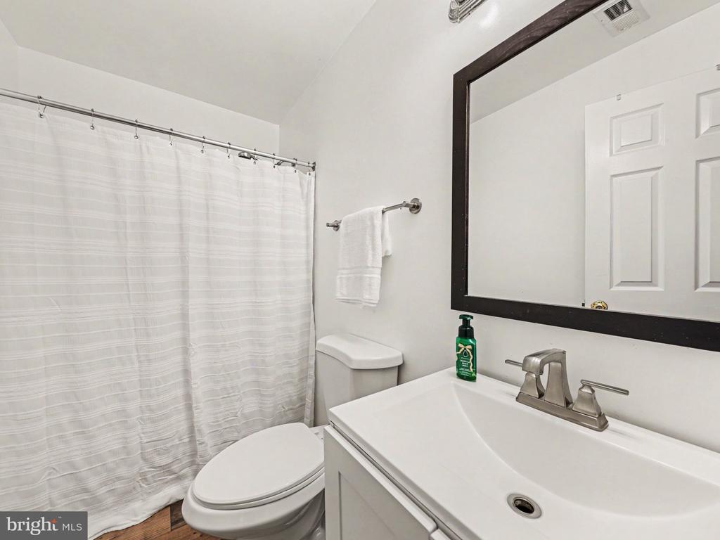 4420 STRIBLING DR, BEALETON, Virginia 22712, 3 Bedrooms Bedrooms, ,2 BathroomsBathrooms,Residential,4420 STRIBLING DR,VAFQ2021934 MLS # VAFQ2021934 4420 STRIBLING DR, BEALETON, Virginia 22712, 3 Bedrooms Bedrooms, ,2 BathroomsBathrooms,Residential,4420 STRIBLING DR,VAFQ2021934 MLS # VAFQ2021934