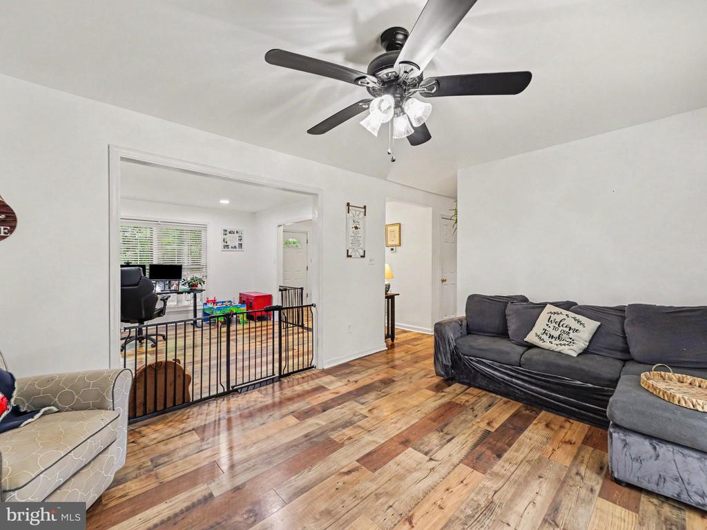 4420 STRIBLING DR, BEALETON, Virginia 22712, 3 Bedrooms Bedrooms, ,2 BathroomsBathrooms,Residential,4420 STRIBLING DR,VAFQ2021934 MLS # VAFQ2021934 4420 STRIBLING DR, BEALETON, Virginia 22712, 3 Bedrooms Bedrooms, ,2 BathroomsBathrooms,Residential,4420 STRIBLING DR,VAFQ2021934 MLS # VAFQ2021934
