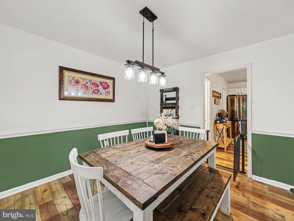 4420 STRIBLING DR, BEALETON, Virginia 22712, 3 Bedrooms Bedrooms, ,2 BathroomsBathrooms,Residential,4420 STRIBLING DR,VAFQ2021934 MLS # VAFQ2021934 4420 STRIBLING DR, BEALETON, Virginia 22712, 3 Bedrooms Bedrooms, ,2 BathroomsBathrooms,Residential,4420 STRIBLING DR,VAFQ2021934 MLS # VAFQ2021934