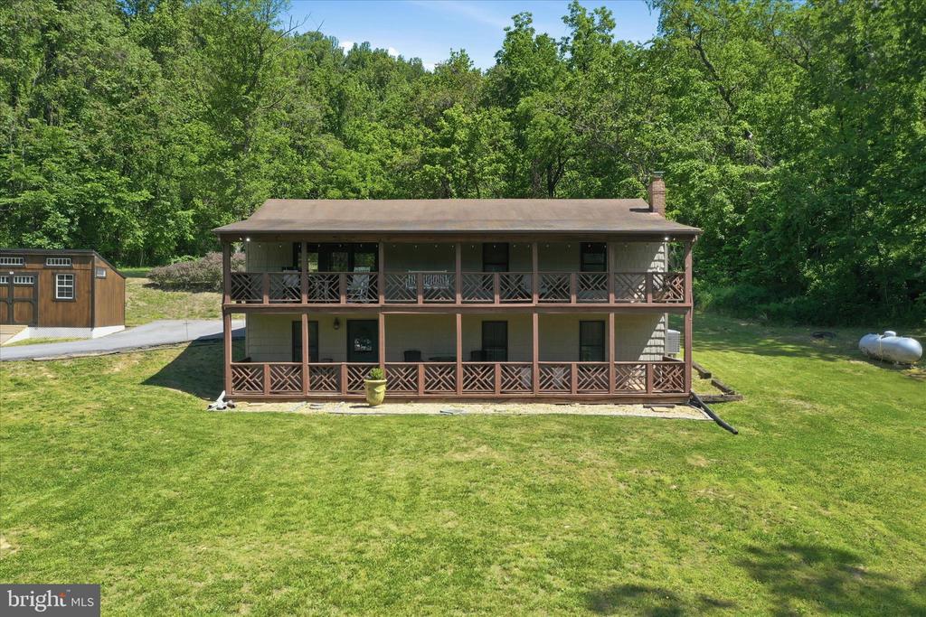 13010 BELLE MEADE LN, MARKHAM, Virginia 22643, 4 Bedrooms Bedrooms, ,3 BathroomsBathrooms,Residential,13010 BELLE MEADE LN,VAFQ2022078 MLS # VAFQ2022078