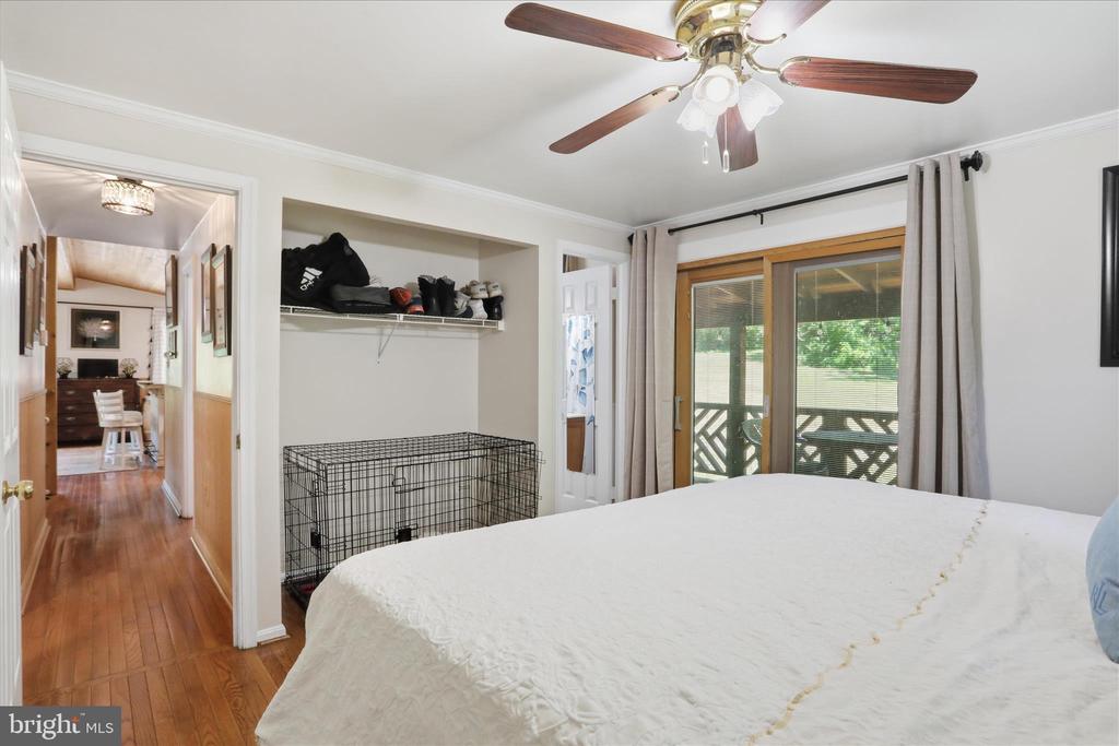 13010 BELLE MEADE LN, MARKHAM, Virginia 22643, 4 Bedrooms Bedrooms, ,3 BathroomsBathrooms,Residential,13010 BELLE MEADE LN,VAFQ2022078 MLS # VAFQ2022078