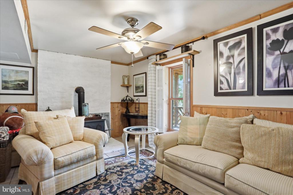 13010 BELLE MEADE LN, MARKHAM, Virginia 22643, 4 Bedrooms Bedrooms, ,3 BathroomsBathrooms,Residential,13010 BELLE MEADE LN,VAFQ2022078 MLS # VAFQ2022078
