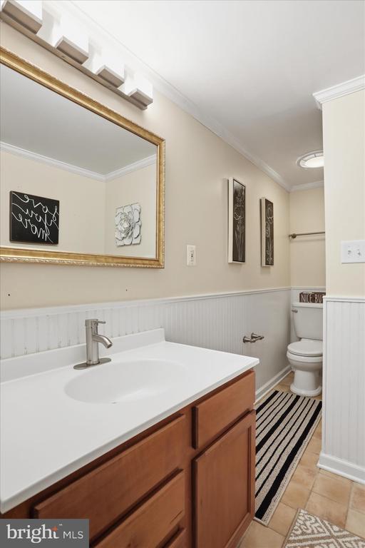 13010 BELLE MEADE LN, MARKHAM, Virginia 22643, 4 Bedrooms Bedrooms, ,3 BathroomsBathrooms,Residential,13010 BELLE MEADE LN,VAFQ2022078 MLS # VAFQ2022078