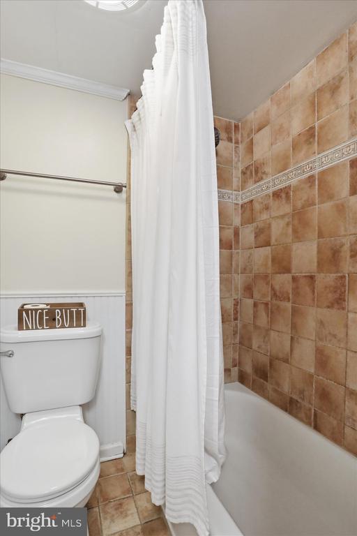 13010 BELLE MEADE LN, MARKHAM, Virginia 22643, 4 Bedrooms Bedrooms, ,3 BathroomsBathrooms,Residential,13010 BELLE MEADE LN,VAFQ2022078 MLS # VAFQ2022078