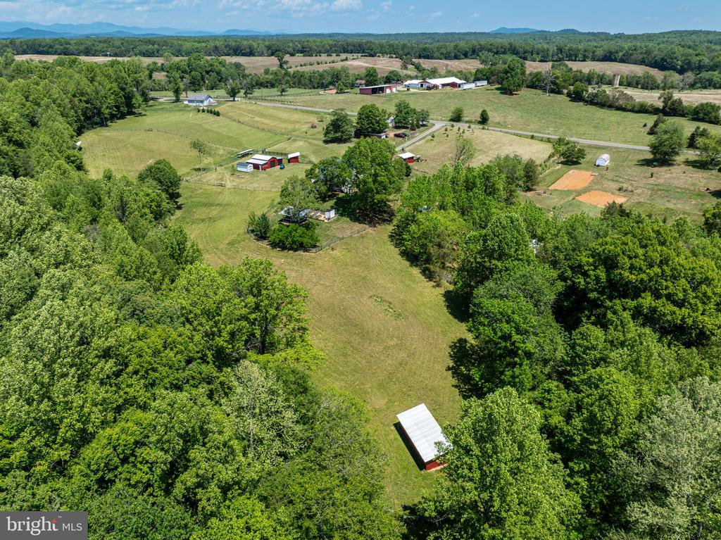 4253 S BLUE RIDGE, ROCHELLE, Virginia 22738, 4 Bedrooms Bedrooms, ,3 BathroomsBathrooms,Residential,4253 S BLUE RIDGE,VAMA2002778 MLS # VAMA2002778