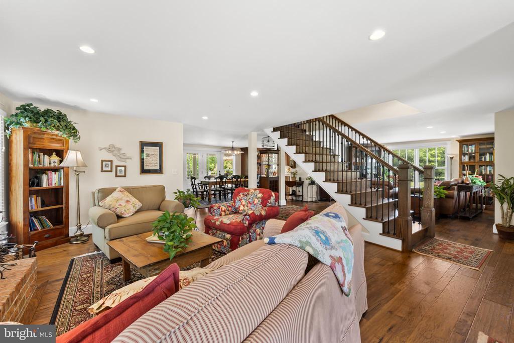 4253 S BLUE RIDGE, ROCHELLE, Virginia 22738, 4 Bedrooms Bedrooms, ,3 BathroomsBathrooms,Residential,4253 S BLUE RIDGE,VAMA2002778 MLS # VAMA2002778